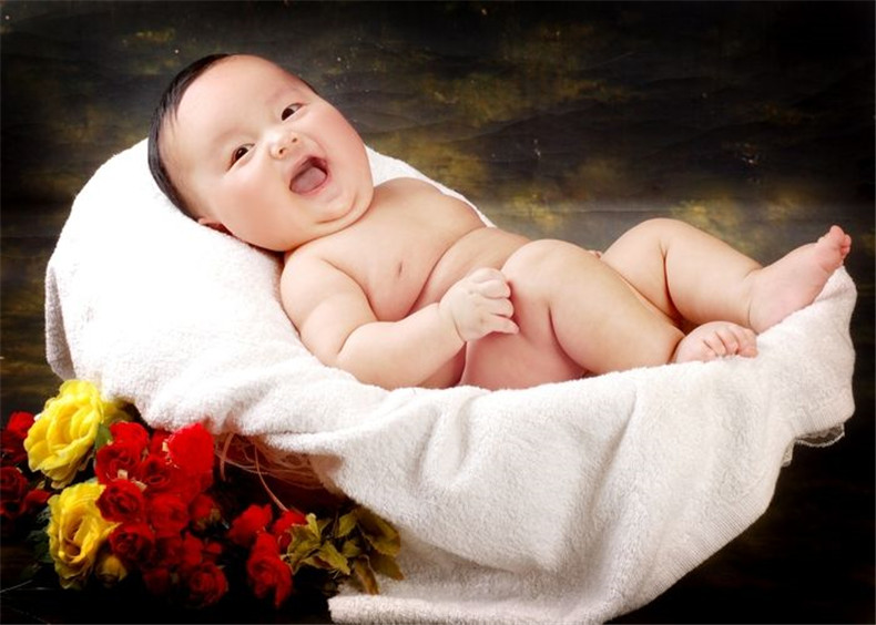 【愛心+創(chuàng)意】寶貝成長紀(jì)念冊怎么做？